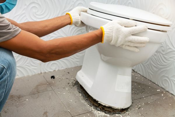 Cost of Toilet Removal in Fort Lauderdale