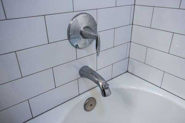Cost of Tub Spout Replacement in Fort Lauderdale