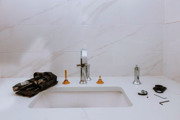 Cost of Porcelain Sink Installation in Fort Lauderdale